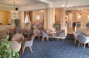 Hadleigh Hotel0