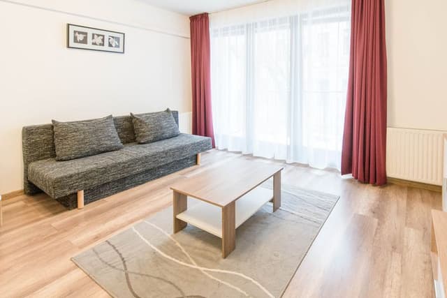 APARTMENT CAPACITY 5