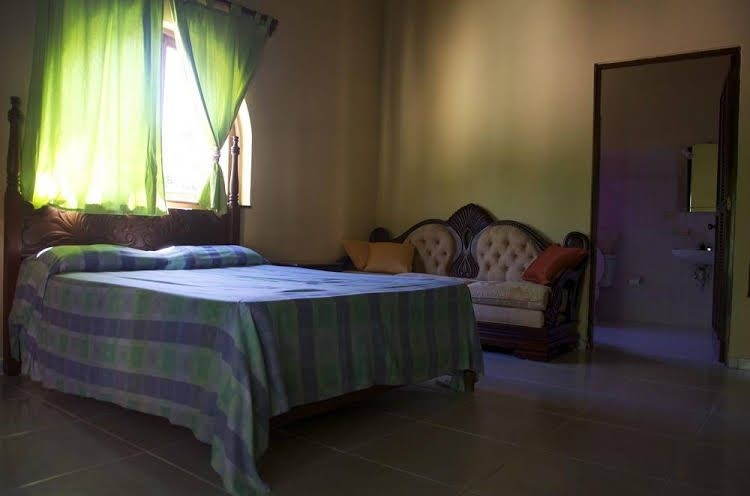 B&B Pavillion4