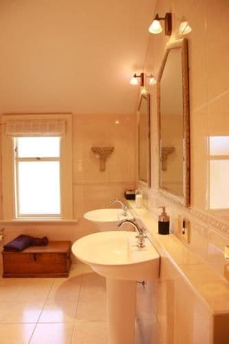 Queen Room with Garden View