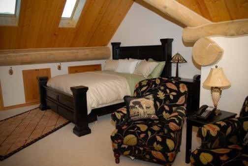 Glacier Mountain Lodge