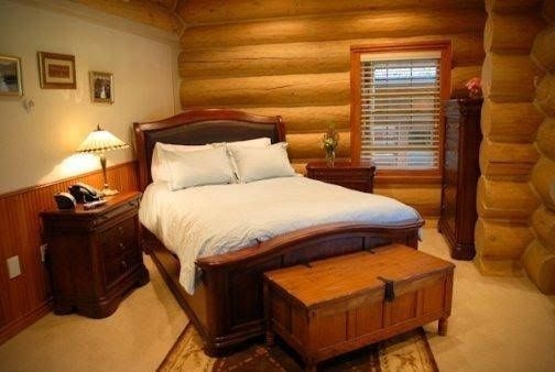 Glacier Mountain Lodge2