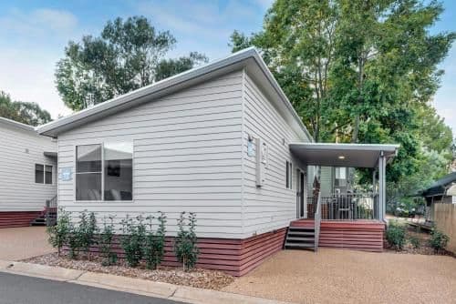 Deluxe 2 Bedroom Cabin