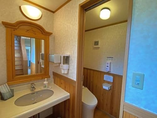 Superior Cottage