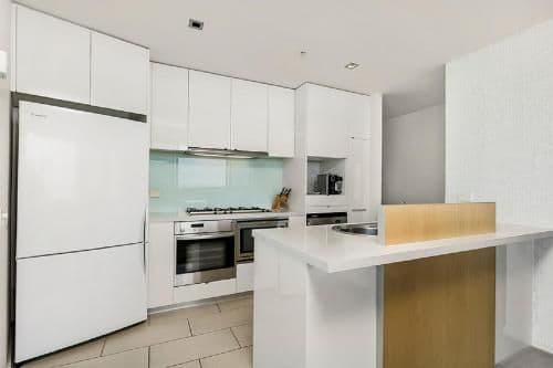 Deluxe Two-Bedroom River View Apartment with Two Bathrooms and Balcony