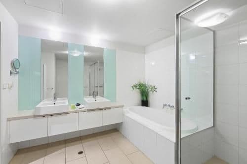 Deluxe Three-Bedroom River View Apartment with Balcony