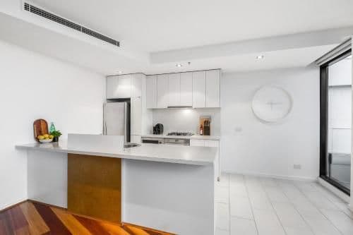 Deluxe Three-Bedroom River View Apartment with Balcony