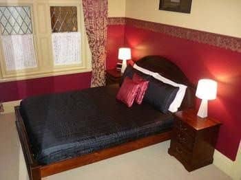 Triune House Bed & Breakfast Triune House Bed & Breakfast