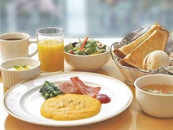โรงแรมพรีเมี่ยม กรีน ฮิลล์ (Hotel Premium Green Hills)4