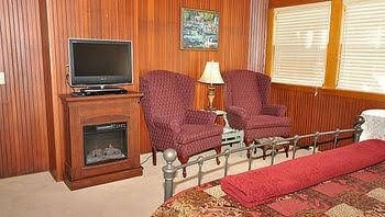 Avenue Hotel Bed and Breakfast3
