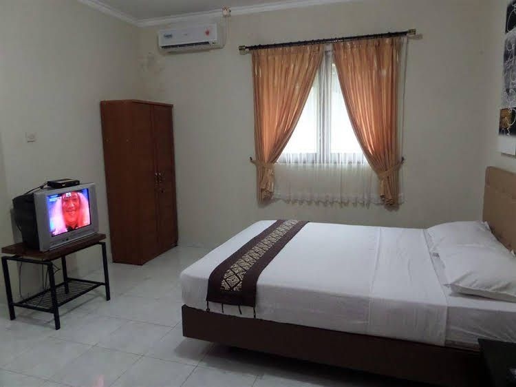 Emdi House1