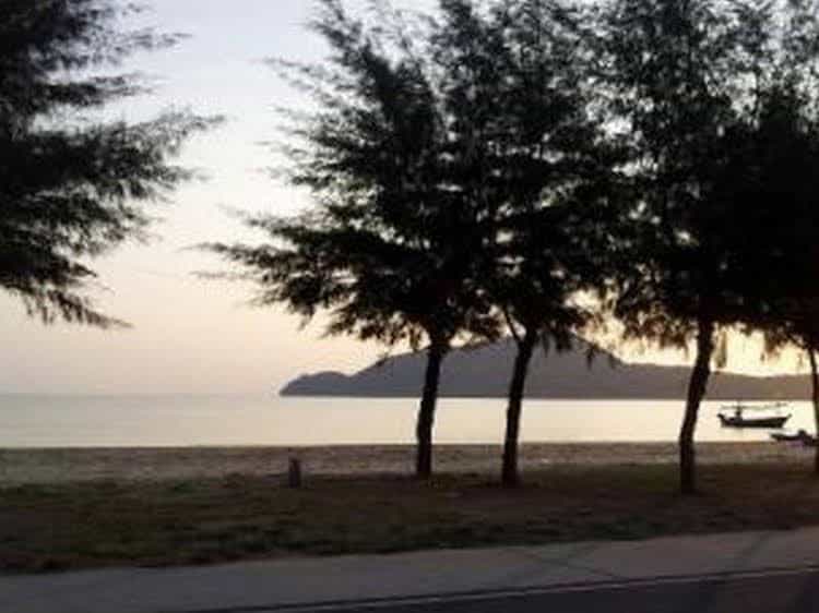 Samroiyod Beach Resort Samroiyod Beach Resort