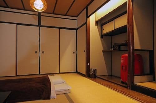 Japanese-Style Room