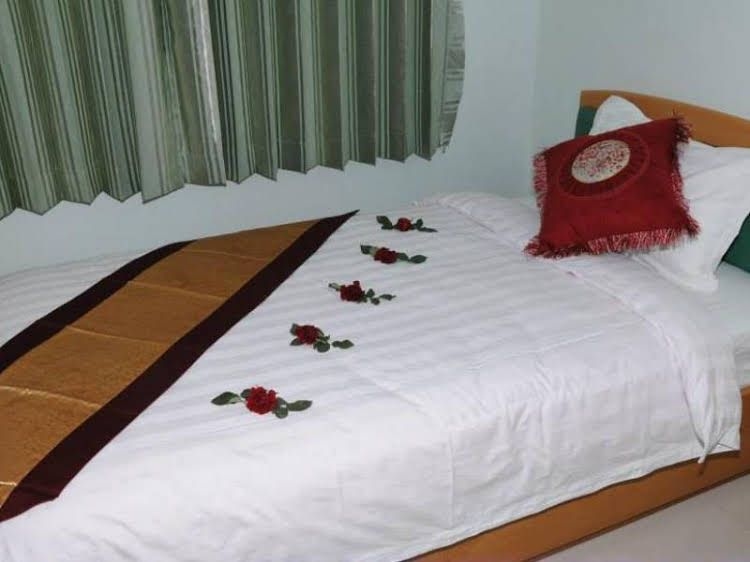 Golden-Kinnara-Hotel2