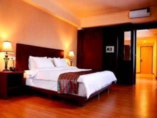 Istana Hotel & Resort Istana Hotel & Resort