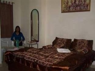 Hotel Luxury Stay Near Delhi Airport4