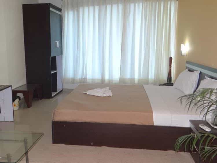 Hotel Linear Inn