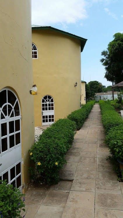 Oasis Relax Lodge0
