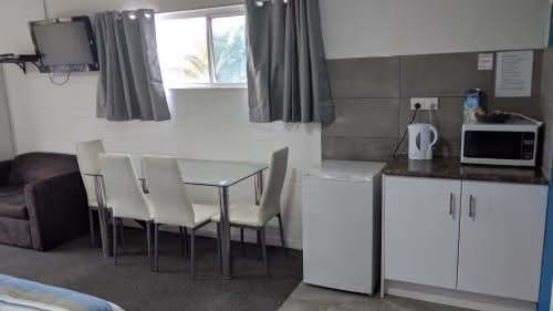 Family Room (4 Adults)