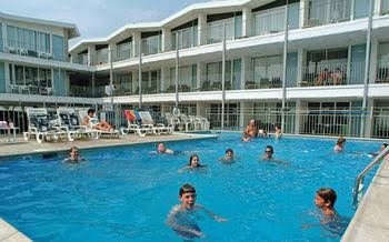 Sea Gull Motel Wildwood2