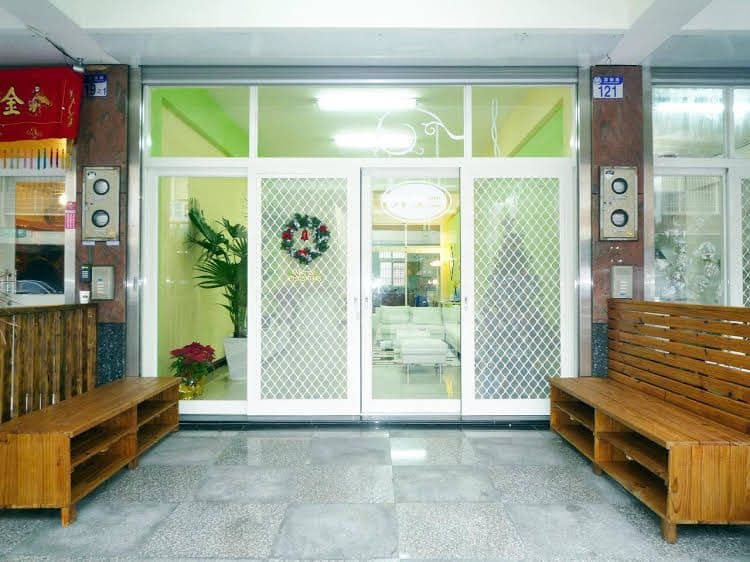 Colorful Taiwan Hostel Colorful Taiwan Hostel