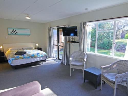 Chalet with Private Bathroom