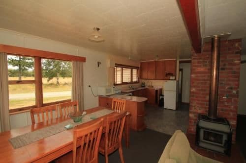 Three-Bedroom House with Mountain View