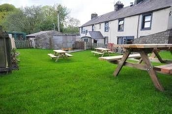 The Samson Inn0