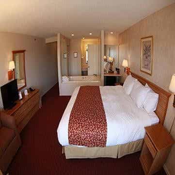 Budget Host Inn & Suites