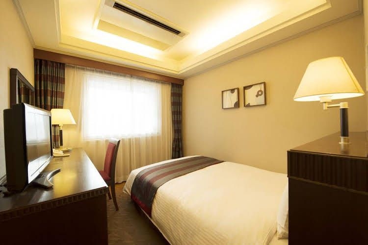 Shin Yokohama Grace Hotel2