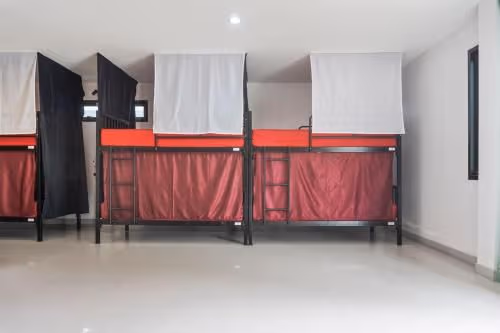 Bunk Bed in Mixed Dormitory Room