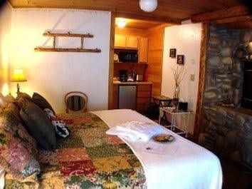 Heavenly Valley Lodge Bed & Breakfast1