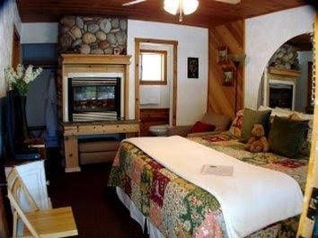 Heavenly Valley Lodge Bed & Breakfast4