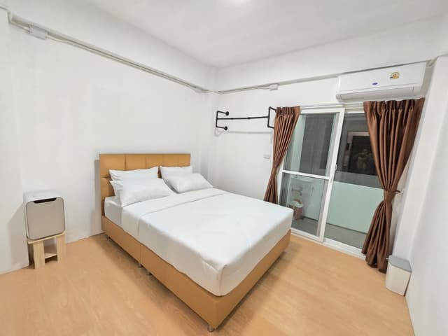 Standard Room with Balcony