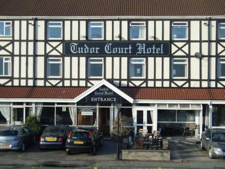 Tudor Court Hotel4
