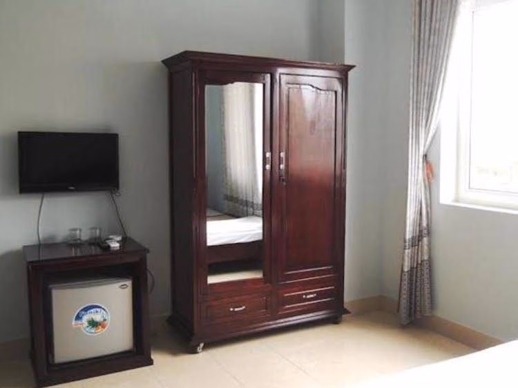 Thanh Nien Hotel2