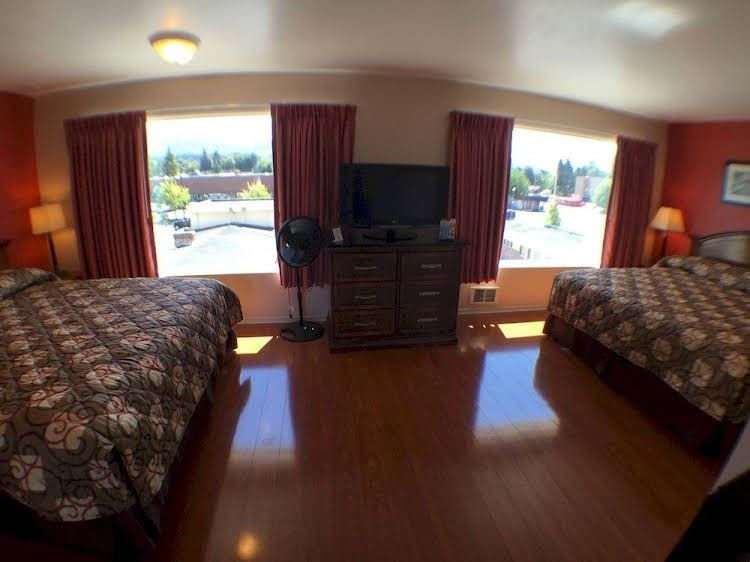 Flagstone Motel1