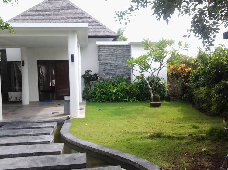 Villa Sarah Jaya2