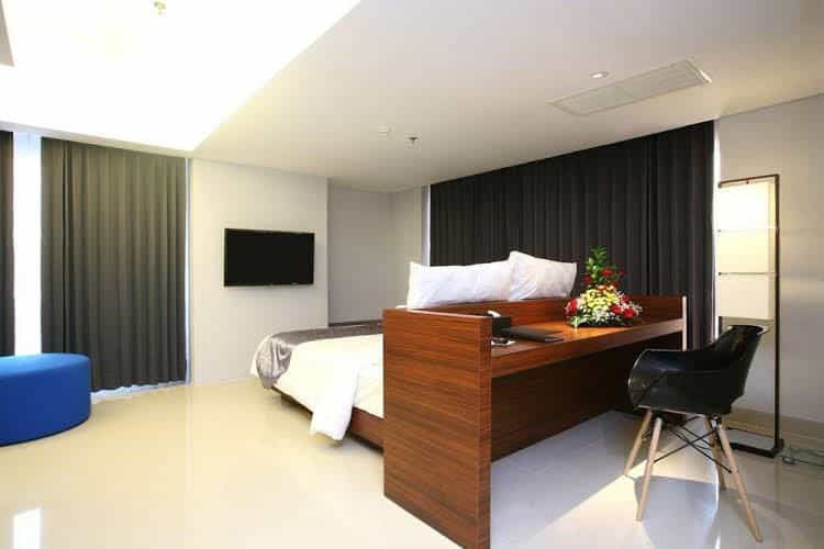 โรงแรมคราวน์ ปรินซ์ สุราบายา โรงแรมคราวน์ ปรินซ์ สุราบายา