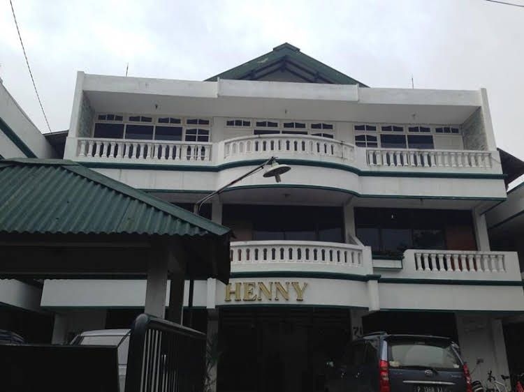 Henny Executive Homestay4
