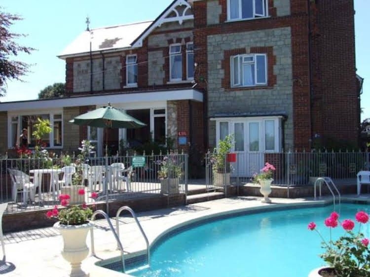 Eastmount Hall Hotel1