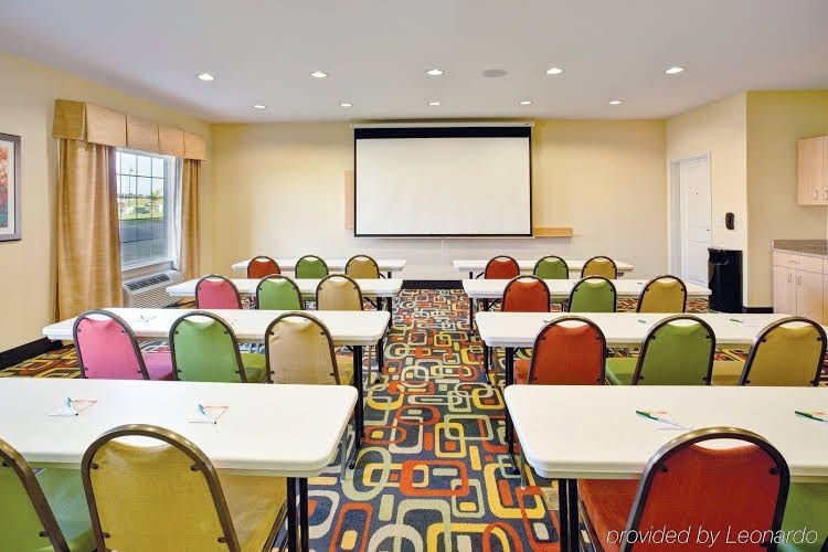 ลา ควินตา อินน์ แอนด์ สวีทส์ บาย วินด์แฮม โรเชสเตอร์ เมโย คลินิก เอส (La Quinta Inn & Suites by Wyndham Rochester Mayo Clinic S)4