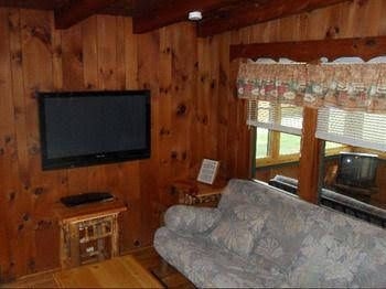 Adirondack Diamond Point Lodge2