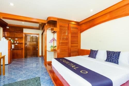 Deluxe King Room