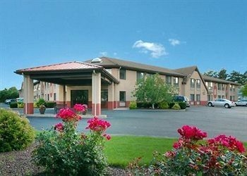 Comfort Inn & Suites0