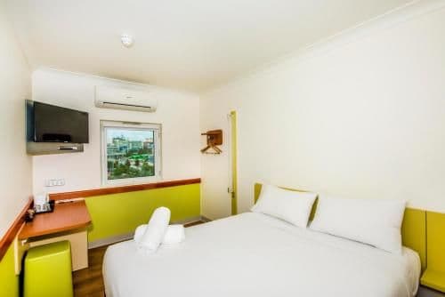 Standard Queen Room