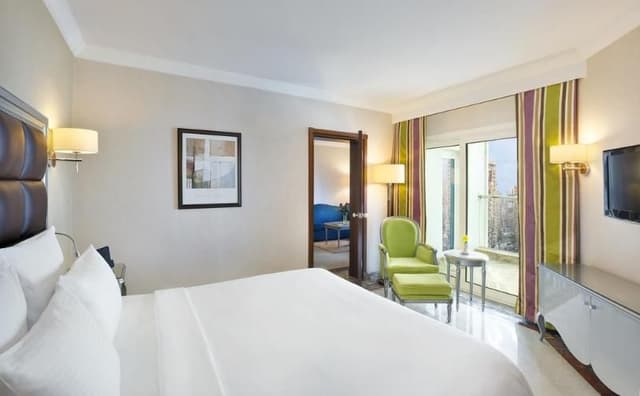 SINGLE DELUXE SEA VIEW