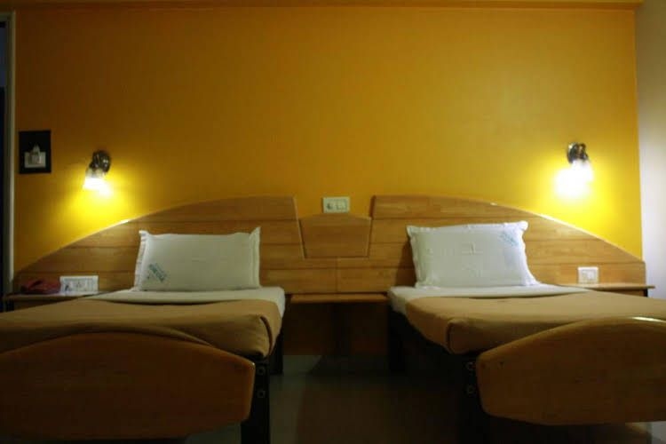 Hotel Tom's0