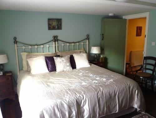 Petite Maisonette Petite Maisonette