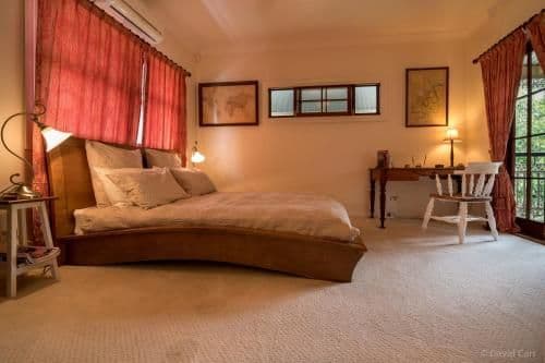 Queen Room with Private Bathroom